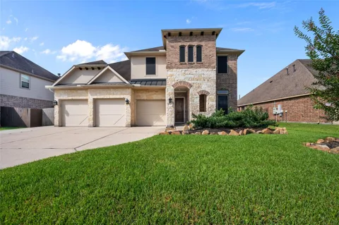 12411 Emerald Lane