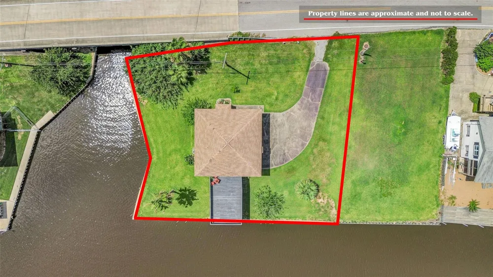 1571 Blue Water Drive Freeport, TX 77541