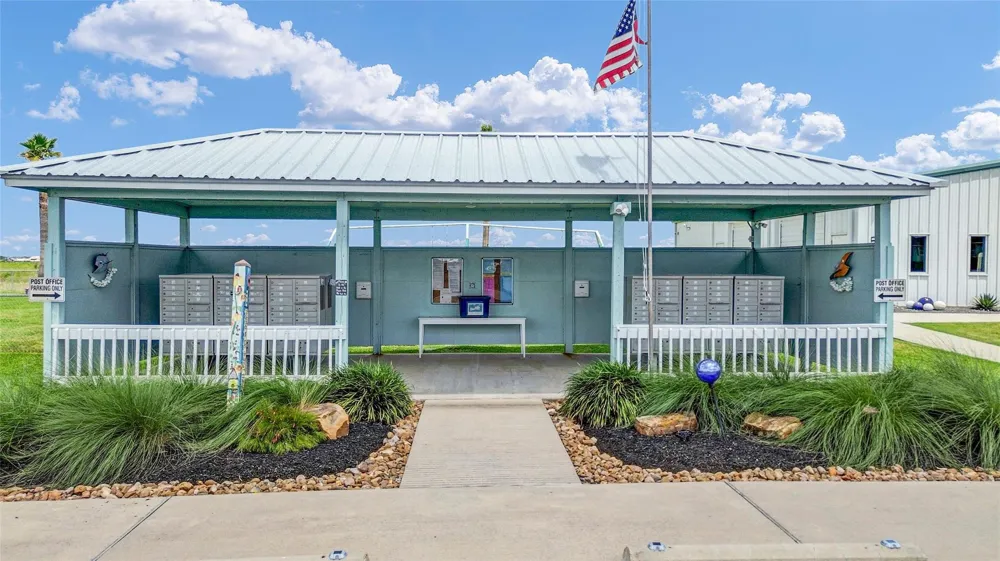 1571 Blue Water Drive Freeport, TX 77541
