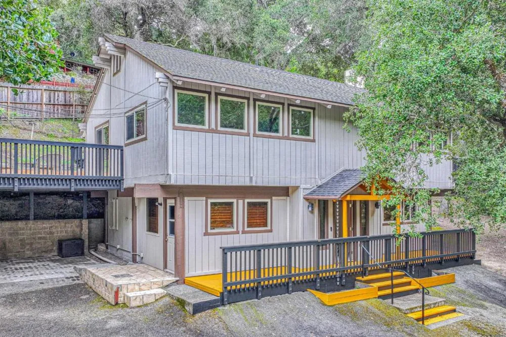 61 Southbank Road Carmel Valley, CA 93924