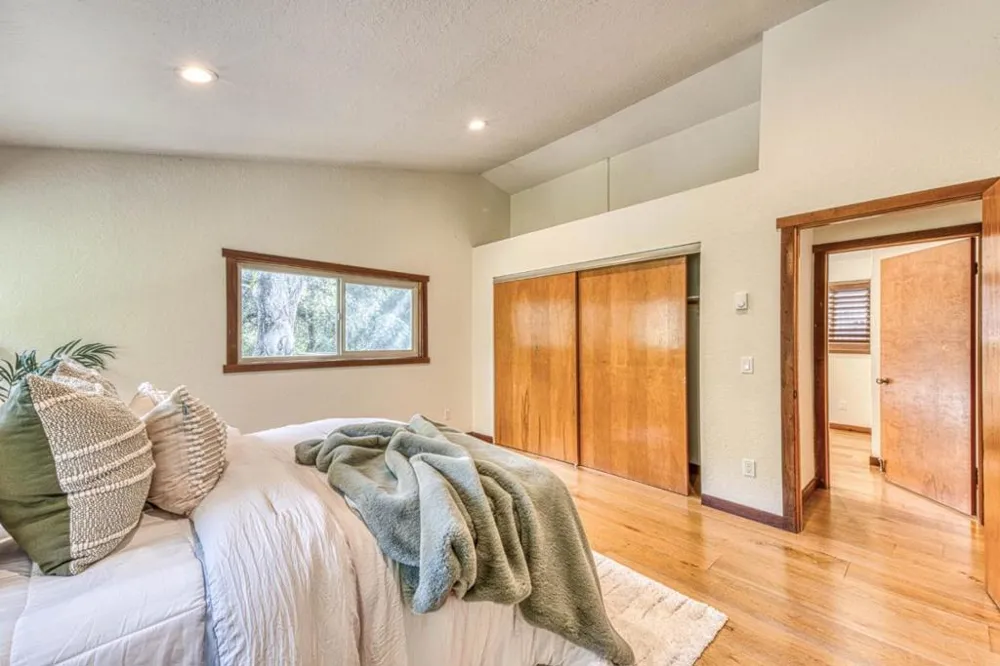 61 Southbank Road Carmel Valley, CA 93924