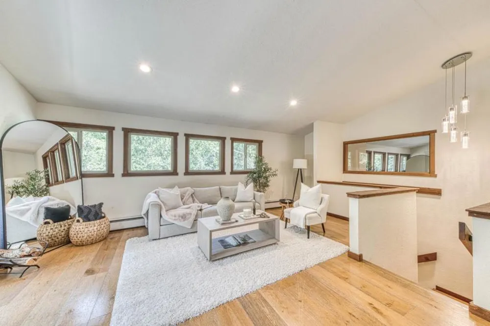 61 Southbank Road Carmel Valley, CA 93924
