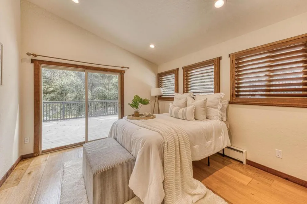 61 Southbank Road Carmel Valley, CA 93924