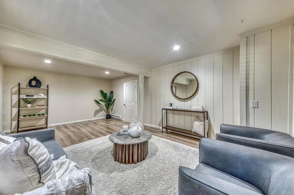 61 Southbank Road Carmel Valley, CA 93924