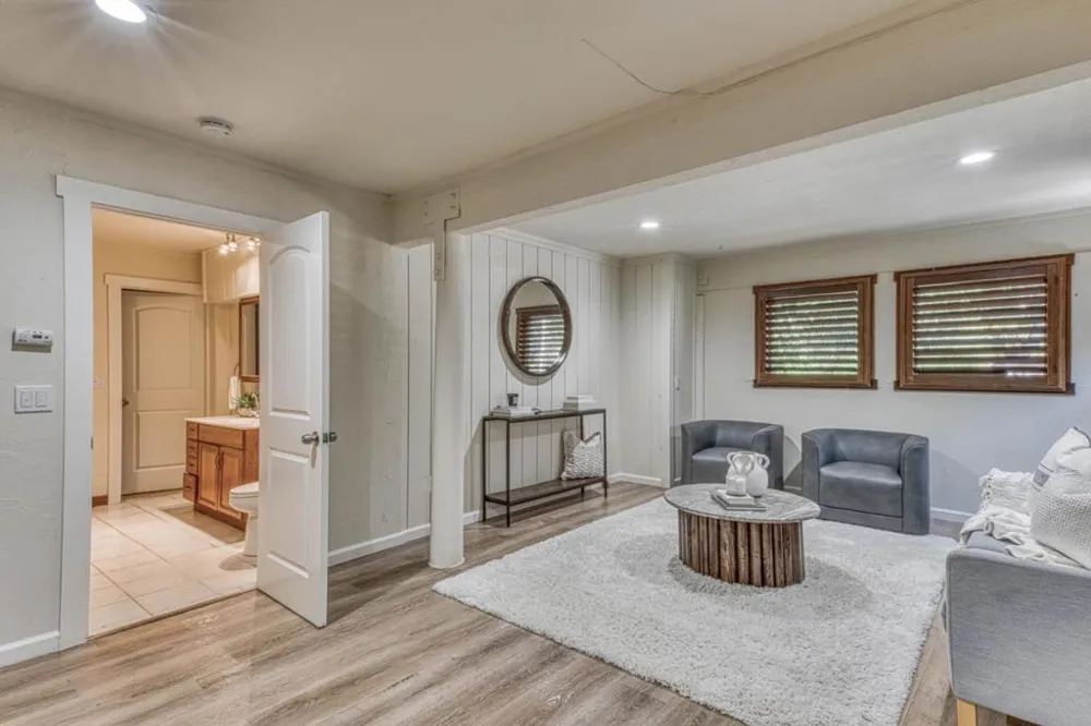 61 Southbank Road Carmel Valley, CA 93924