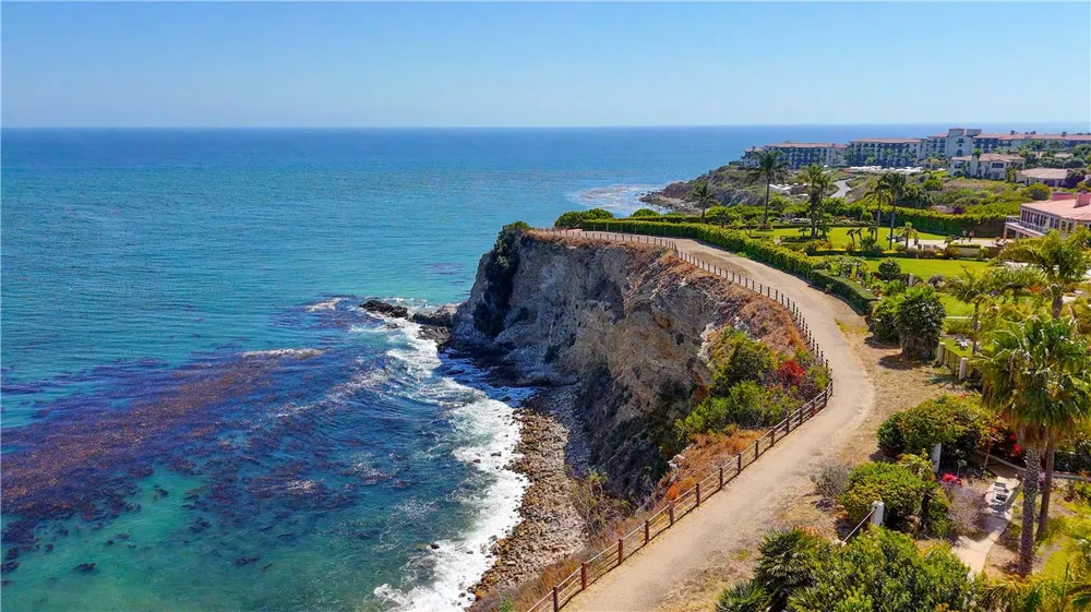 6504 Via Baron Rancho Palos Verdes, CA 90275