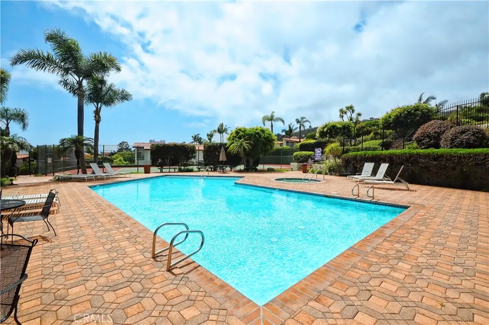 6504 Via Baron Rancho Palos Verdes, CA 90275