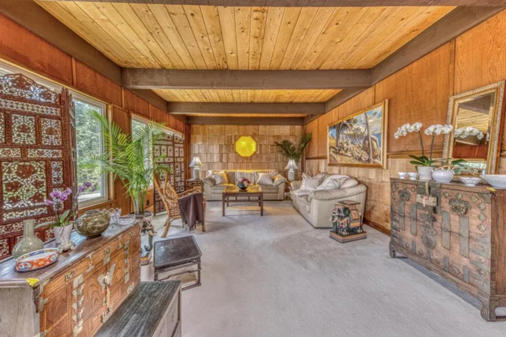 17 Via Castanada Monterey, CA 93940