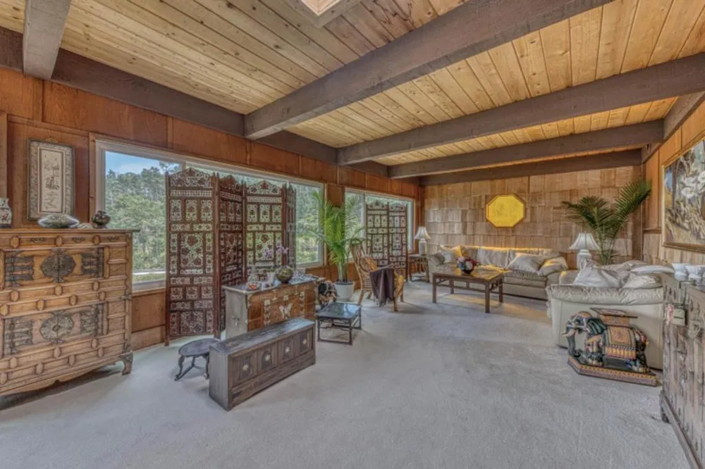 17 Via Castanada Monterey, CA 93940