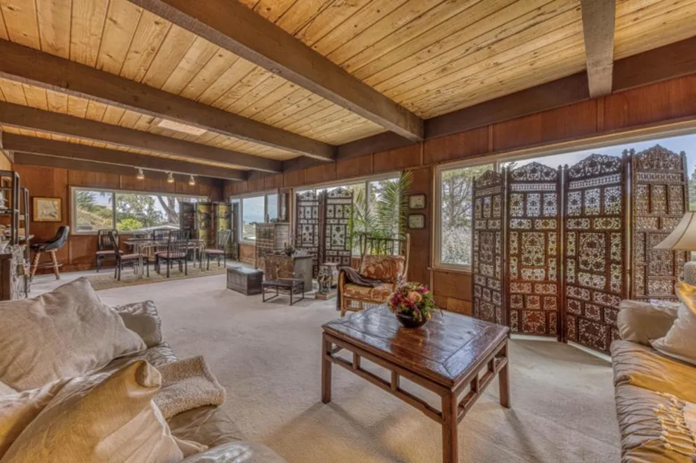 17 Via Castanada Monterey, CA 93940