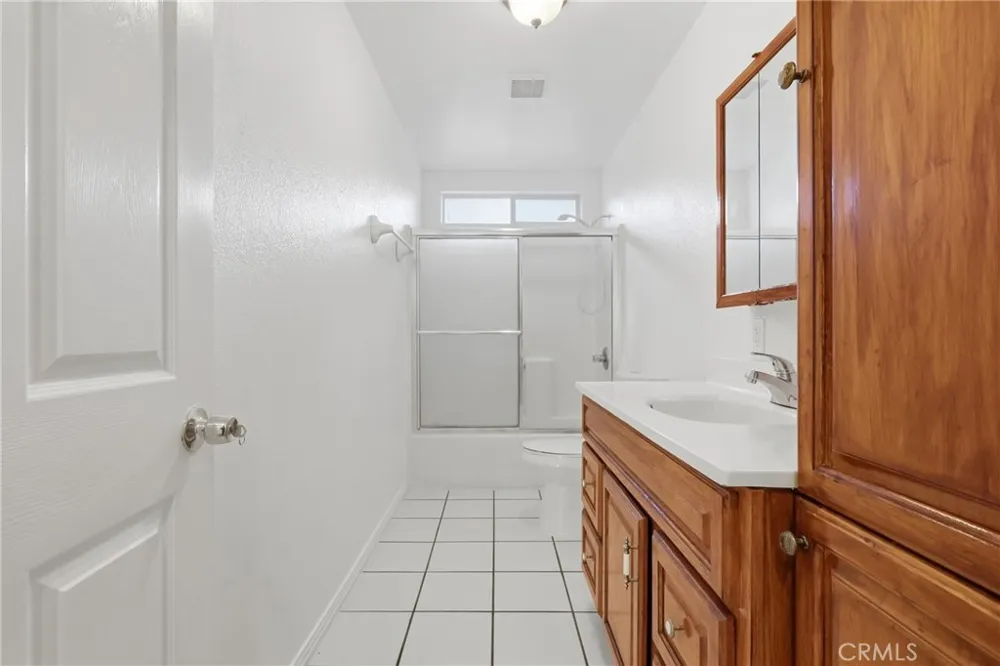 2211 Barbour Court San Pedro, CA 90731