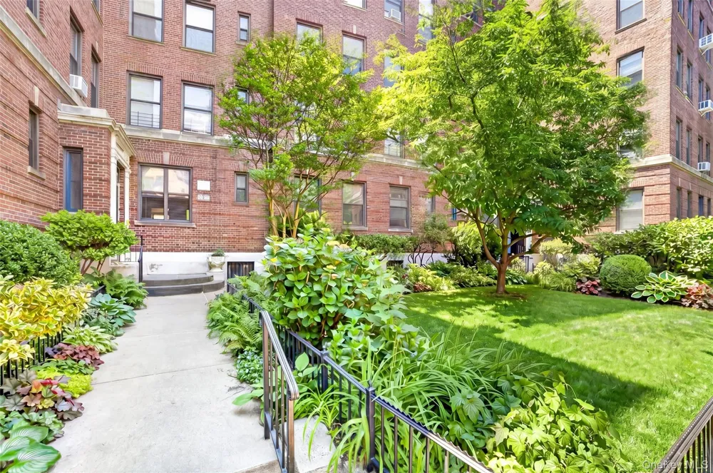 37-32 80th Street #1 Jackson Heights, NY 11372