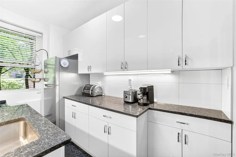 37-32 80th Street #1 Jackson Heights, NY 11372