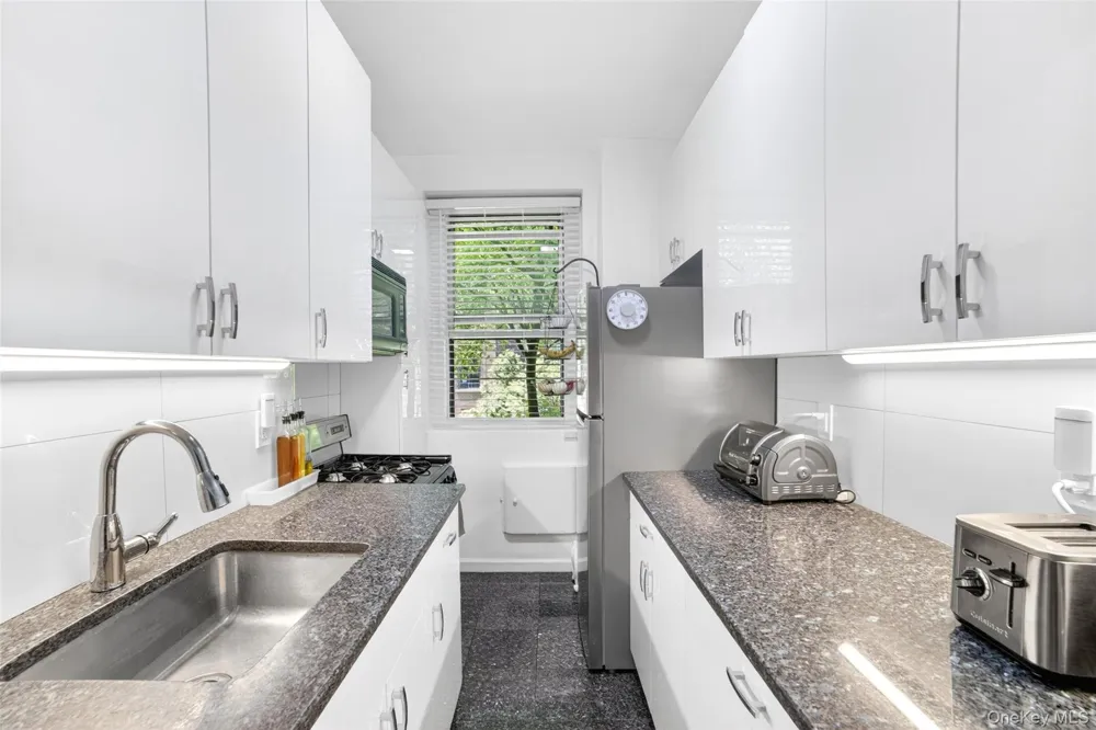 37-32 80th Street #1 Jackson Heights, NY 11372