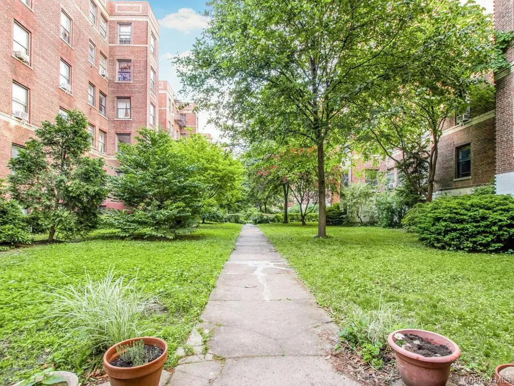 37-32 80th Street #1 Jackson Heights, NY 11372