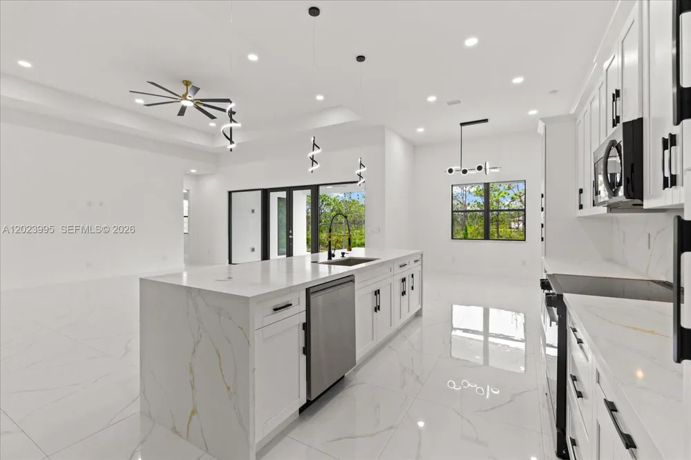 12526 Indian Shell Trail Bokeelia, FL 33922
