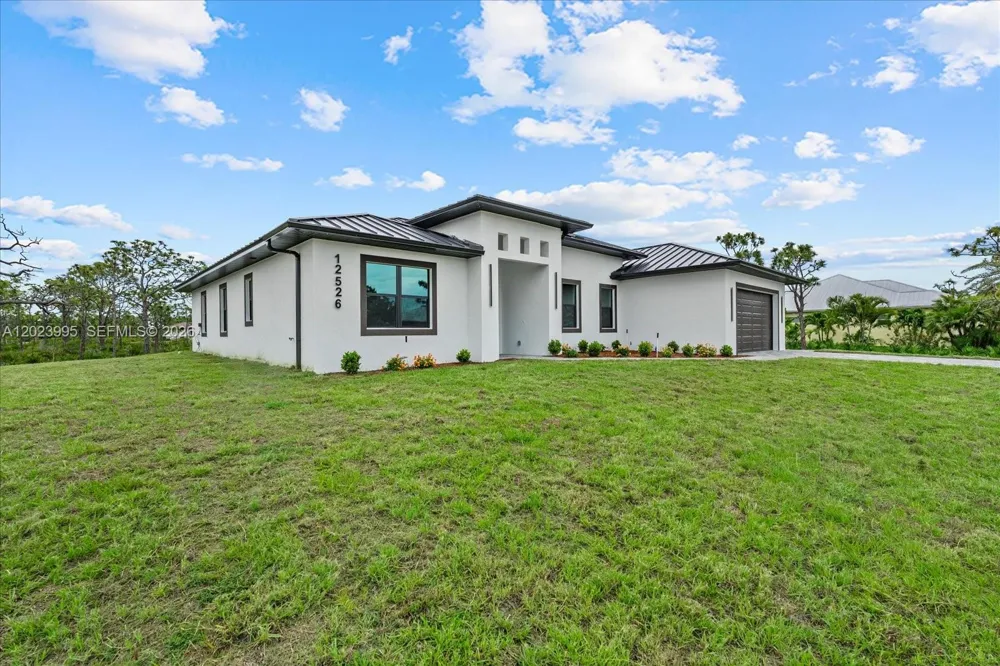 12526 Indian Shell Trail Bokeelia, FL 33922