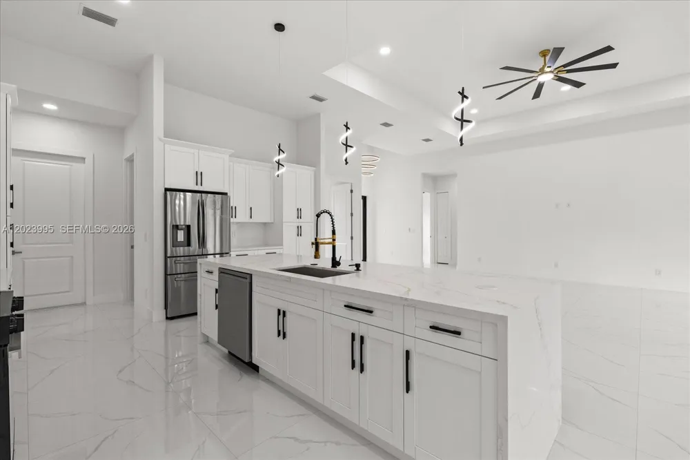 12526 Indian Shell Trail Bokeelia, FL 33922