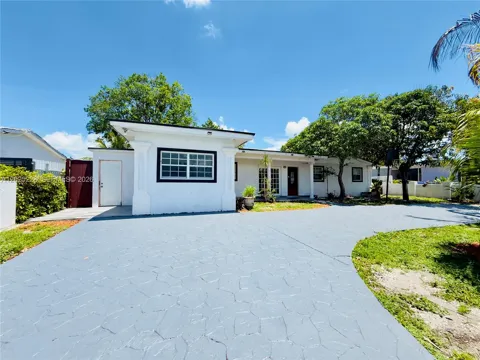 4521 NW 179th St