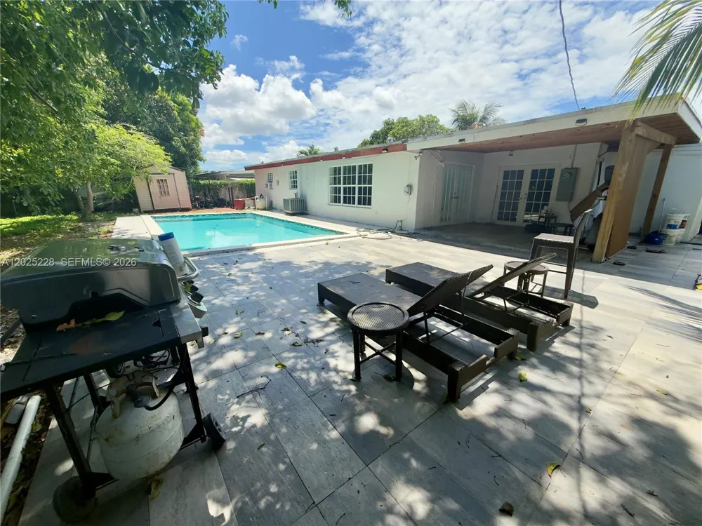4521 NW 179th St Miami Gardens, FL 33055