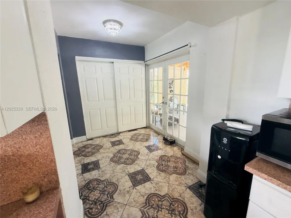 4521 NW 179th St Miami Gardens, FL 33055