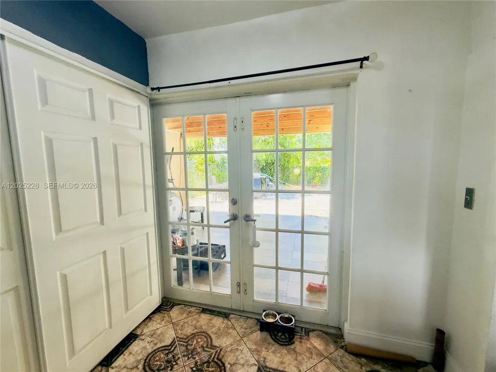 4521 NW 179th St Miami Gardens, FL 33055