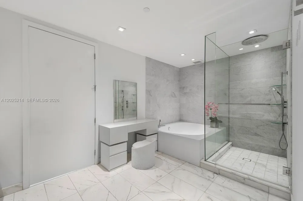 10203 Collins Ave #403 Bal Harbour, FL 33154