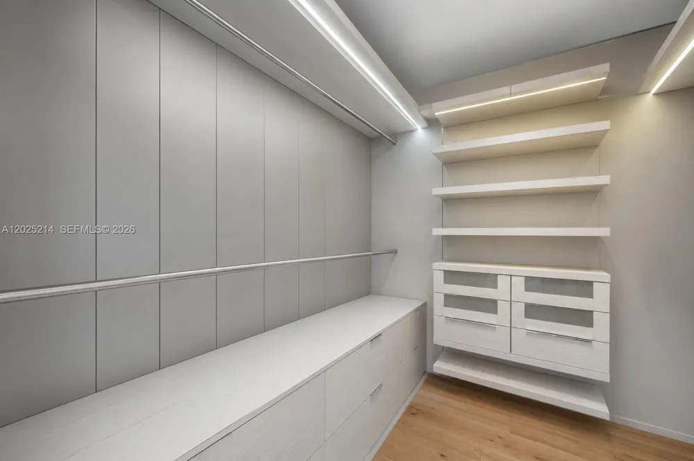 10203 Collins Ave #403 Bal Harbour, FL 33154