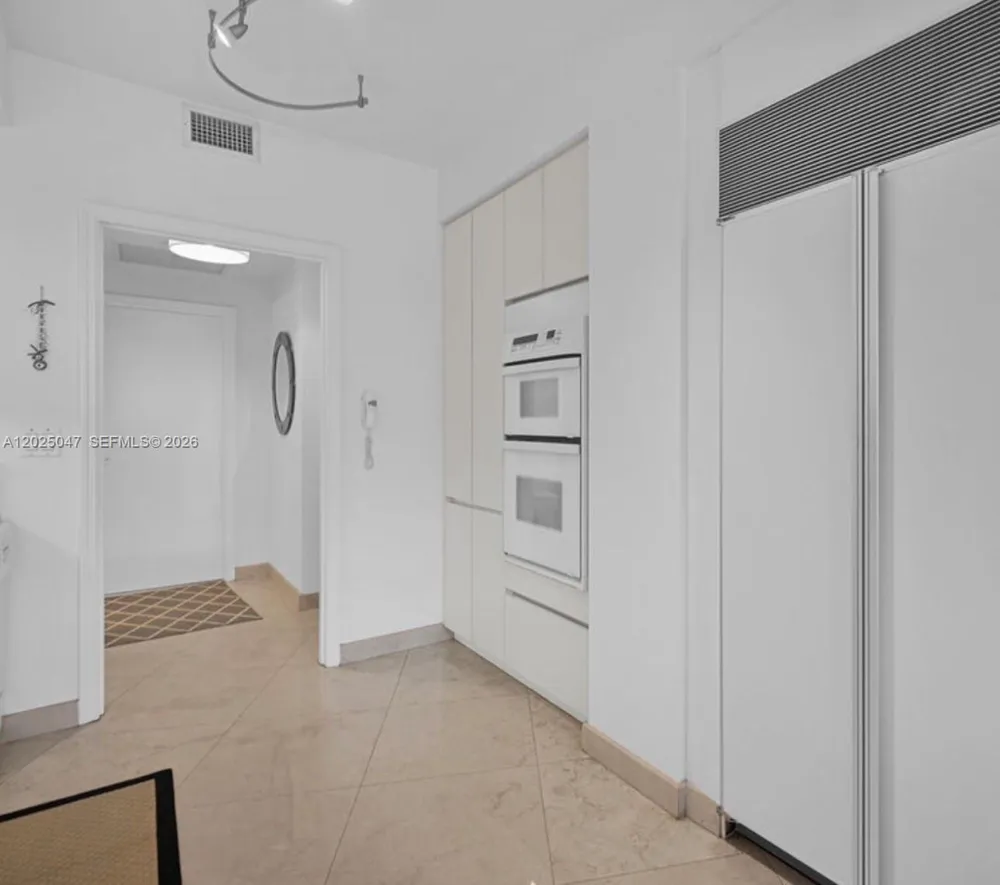 9601 Collins Ave #403 Bal Harbour, FL 33154