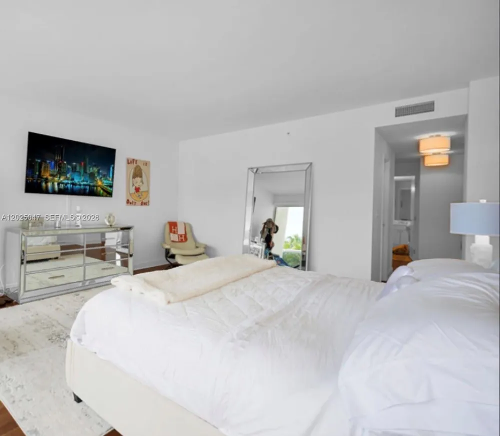 9601 Collins Ave #403 Bal Harbour, FL 33154