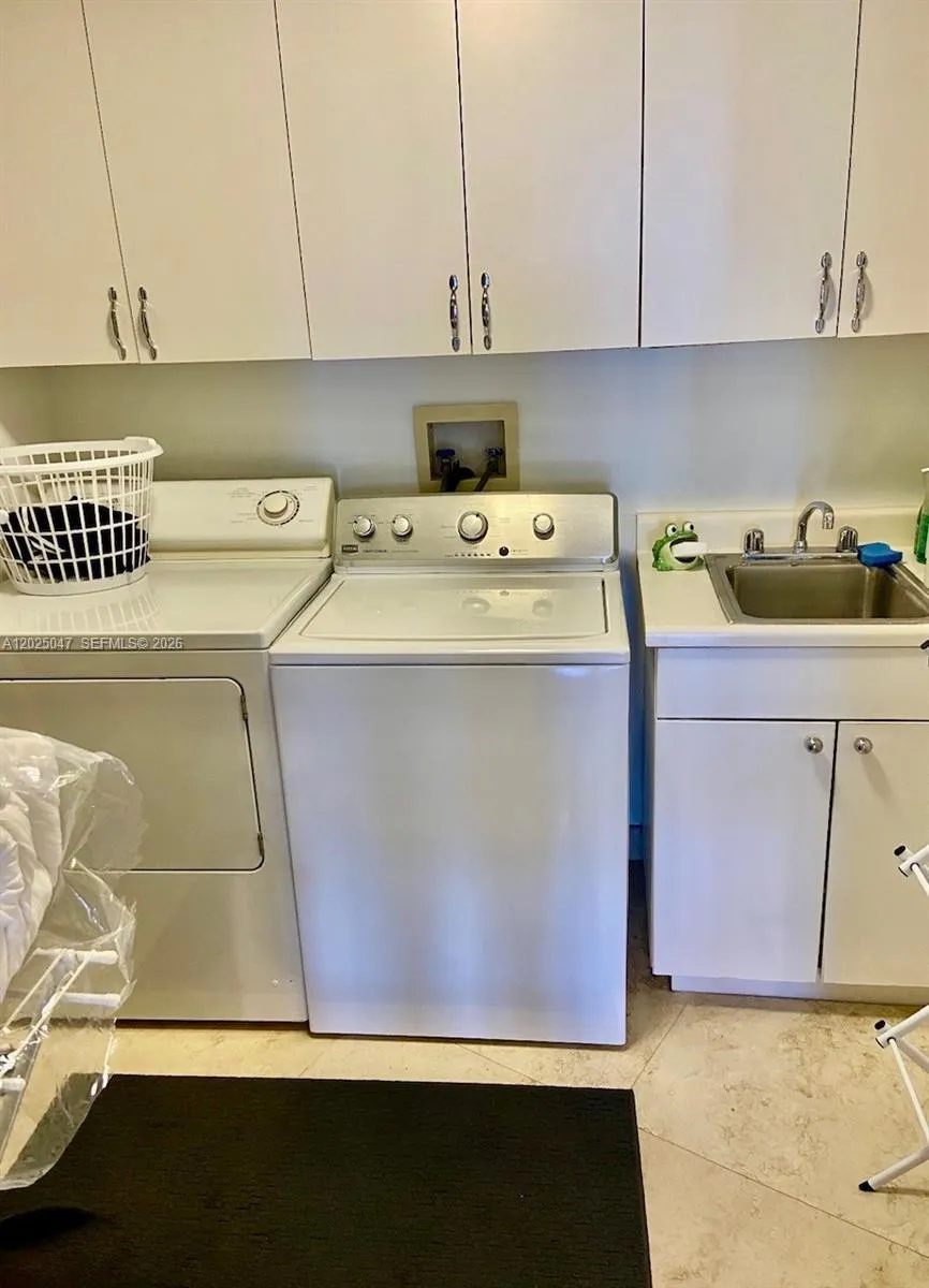 9601 Collins Ave #403 Bal Harbour, FL 33154