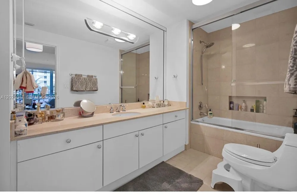9601 Collins Ave #403 Bal Harbour, FL 33154