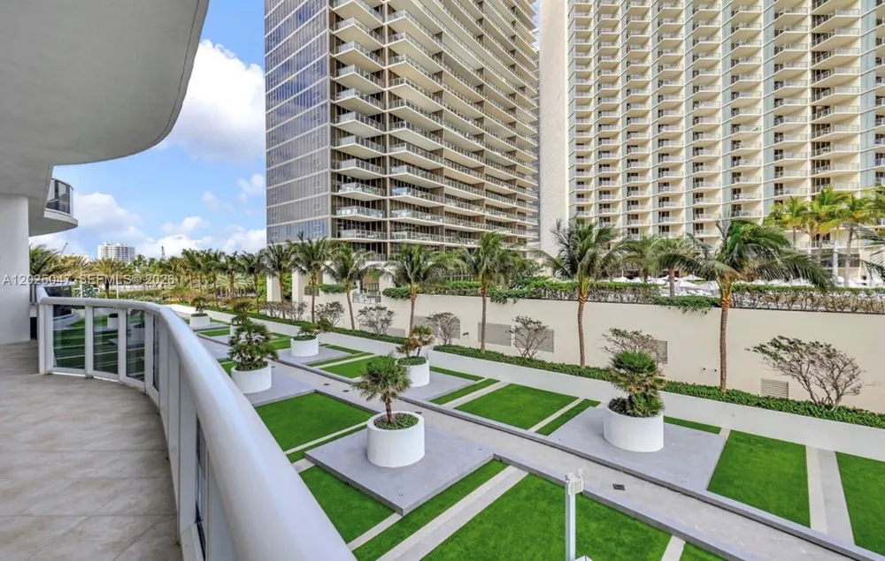 9601 Collins Ave #403 Bal Harbour, FL 33154