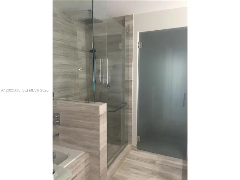 350 OCEAN DR #304N Key Biscayne, FL 33149