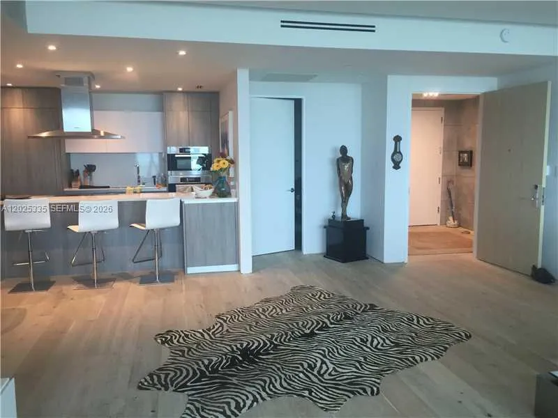 350 OCEAN DR #304N Key Biscayne, FL 33149