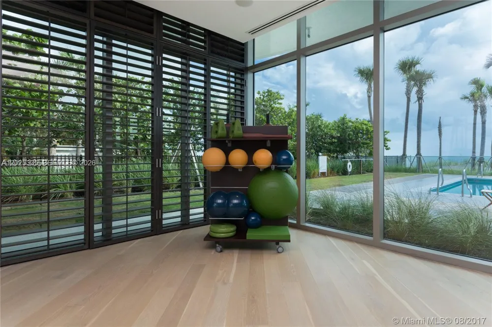350 OCEAN DR #304N Key Biscayne, FL 33149