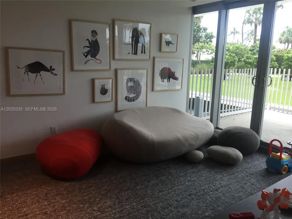 350 OCEAN DR #304N Key Biscayne, FL 33149