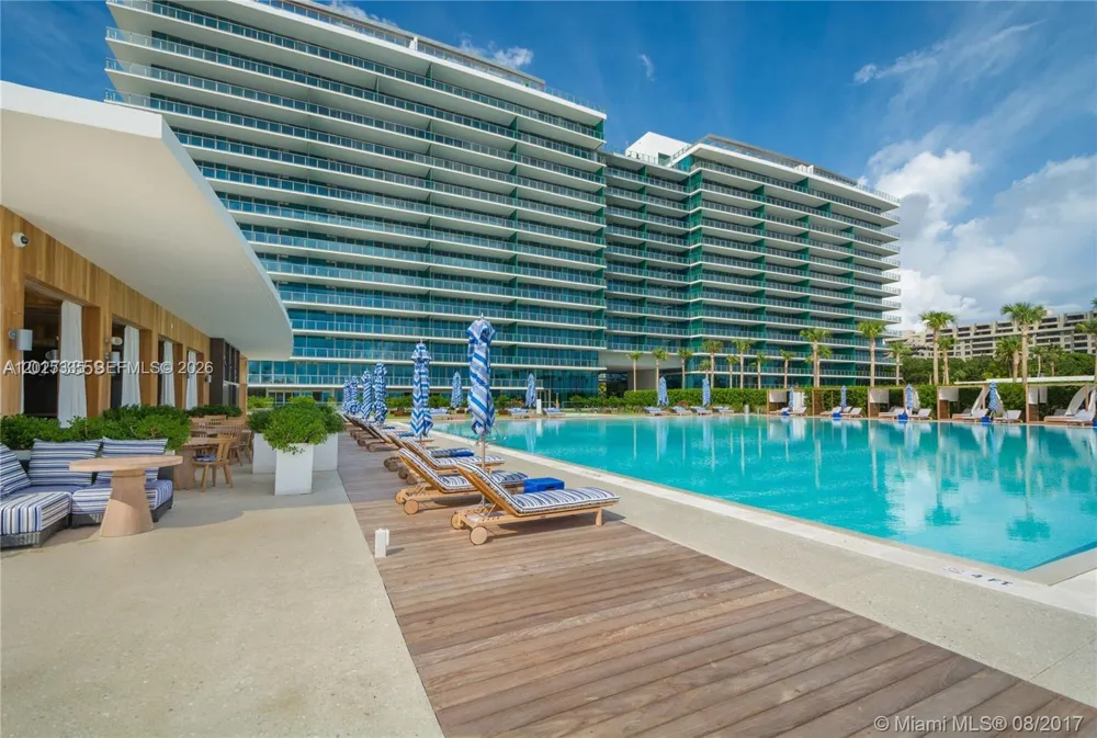 350 OCEAN DR #304N Key Biscayne, FL 33149