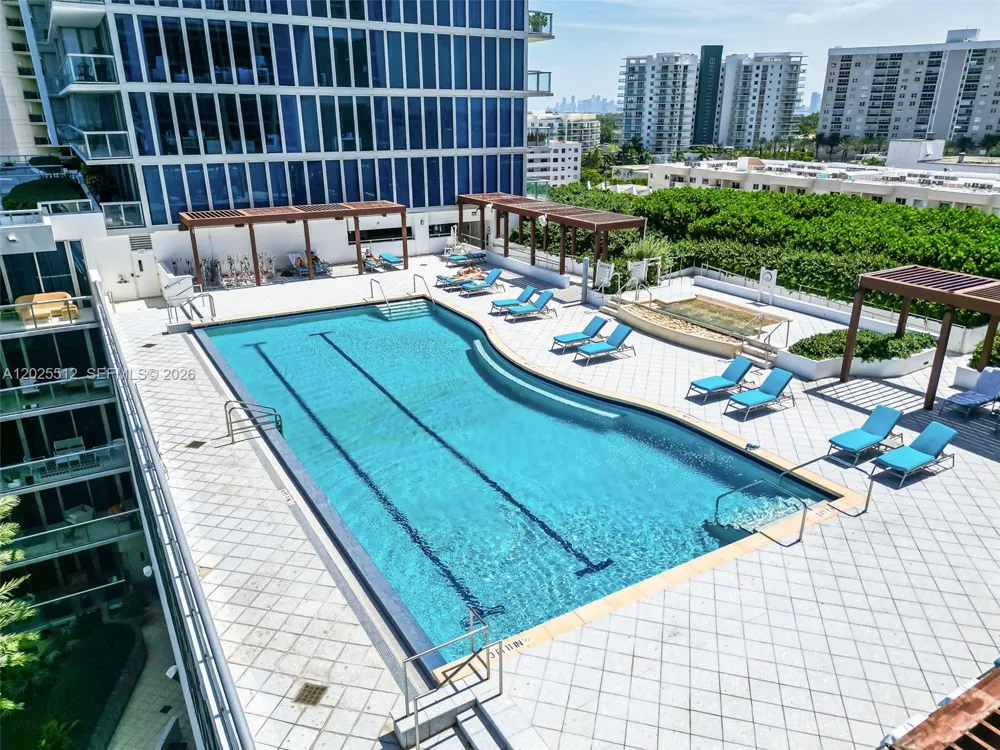 6801 Collins Ave #308 (Door 316) Miami Beach, FL 33141
