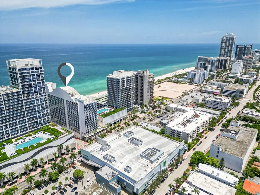 6801 Collins Ave #308 (Door 316) Miami Beach, FL 33141