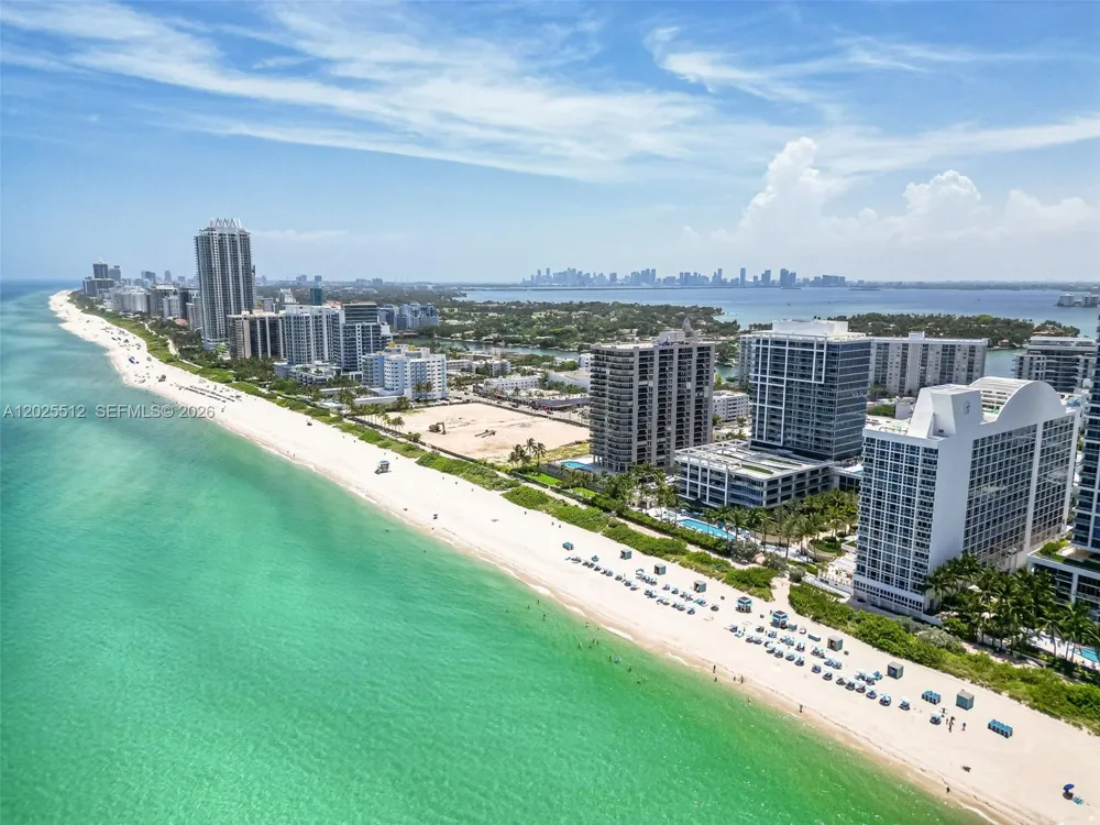 6801 Collins Ave #308 (Door 316) Miami Beach, FL 33141