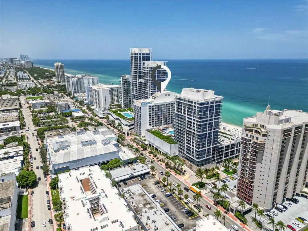6801 Collins Ave #308 (Door 316) Miami Beach, FL 33141