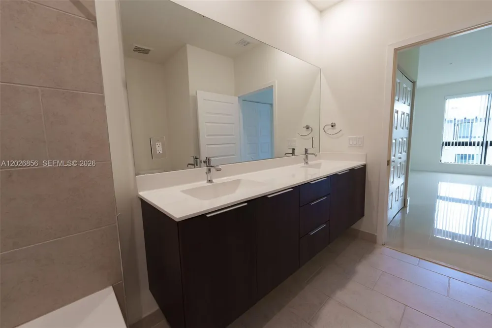 4745 NW 84th Ct #47 Doral, FL 33166