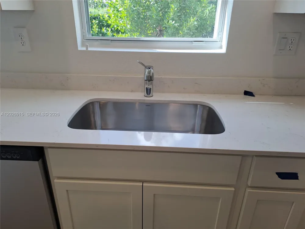 408 NE 1st Dr Florida City, FL 33034
