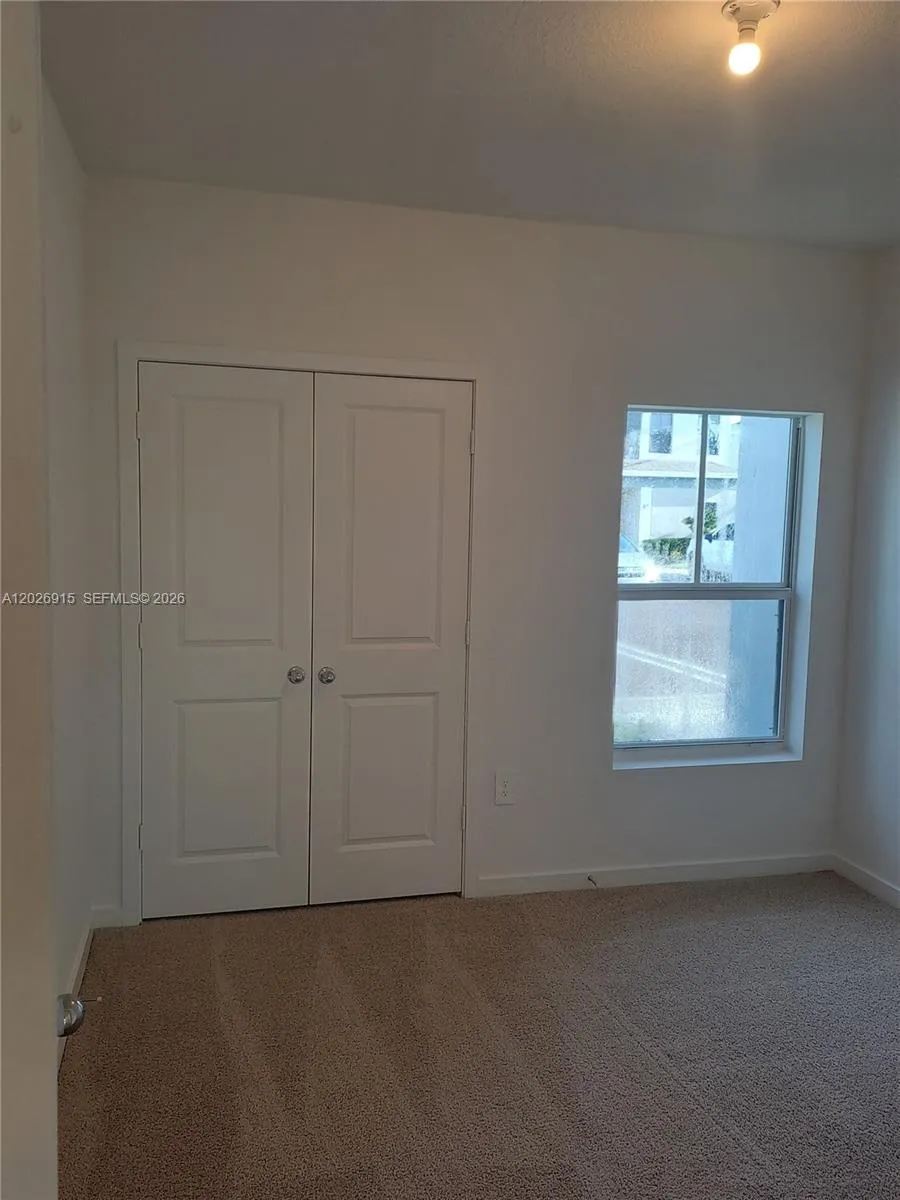 408 NE 1st Dr Florida City, FL 33034