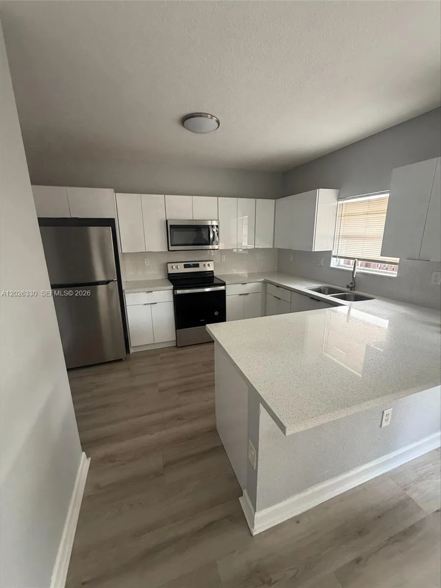14773 SW 9th Ln #0 Miami, FL 33194