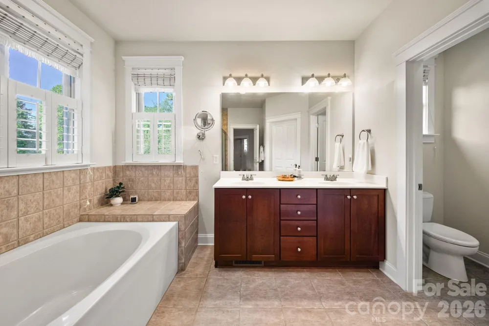 289 Fennel Dun Circle Biltmore Lake, NC 28715