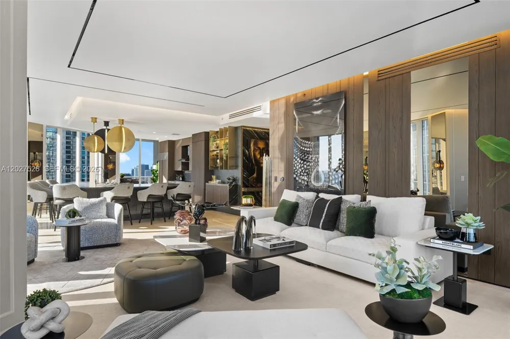 901 Brickell Key Blvd #3304 Miami, FL 33131