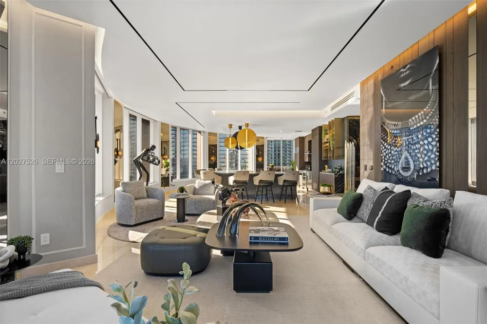 901 Brickell Key Blvd #3304 Miami, FL 33131