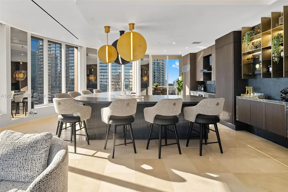 901 Brickell Key Blvd #3304 Miami, FL 33131